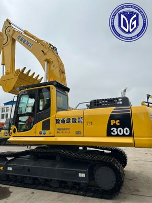 بیل مکانیکی Komatsu PC300-8 استفاده شده با موتور اصلی ژاپنی