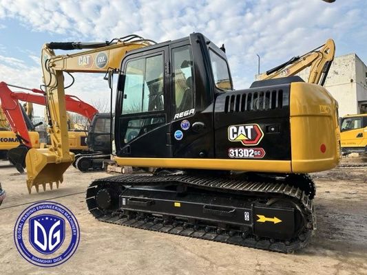 313D2GC حفاری 13 تن استفاده شده گوزن با طراحی کامپکت برای فضاهای تنگ