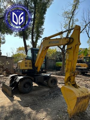 R60w-7 6 تن حفاری هیوندای استفاده شده و کنترل های ساده و بدیهی
