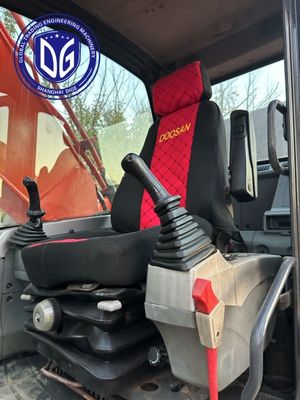 انرژی کارآمد DX225 استفاده شده Doosan Excavator 22.5t بدون مشکل