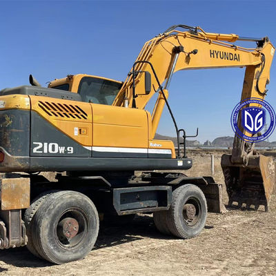 کاوشگر دوچرخه ای هیوندای مدل 210W-9 مورد استفاده در حالت خوب و اصلی در فروش است
