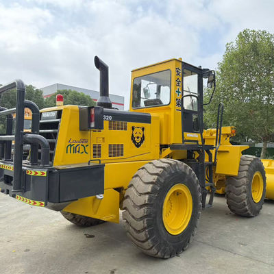 بارگذاری کننده ی ژاپنی مارک Komatsu WA320 بارگذاری کننده ی استفاده شده برای تجهیزات ساختمانی Komatsu