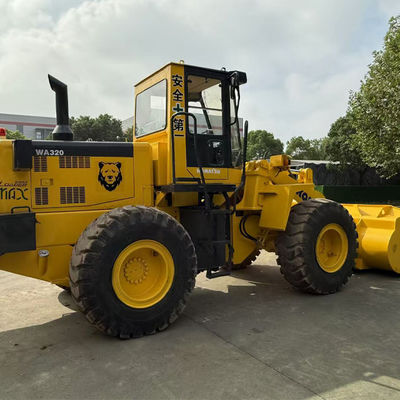 بارگذاری کننده ی ژاپنی مارک Komatsu WA320 بارگذاری کننده ی استفاده شده برای تجهیزات ساختمانی Komatsu