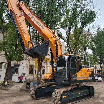 هیوندای 220 استفاده شده حفاری هیدرولیک با موتور کامینز B7 برای فروش حفاری خزنده