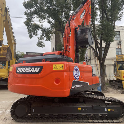 تراکت حرکت نوع Doosan DX225 حفاری عملکرد عالی و قابلیت اطمینان برای پروژه های ساختمانی خود را