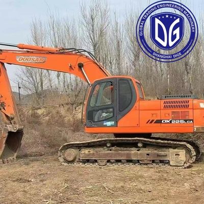 پمپ هیدرولیک دوسان 22 تن با وزن کار قرمز برای حداکثر بهره وری