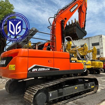 دستگاه حفاری دوسان DX225 استفاده شده قابل اعتماد و مقرون به صرفه