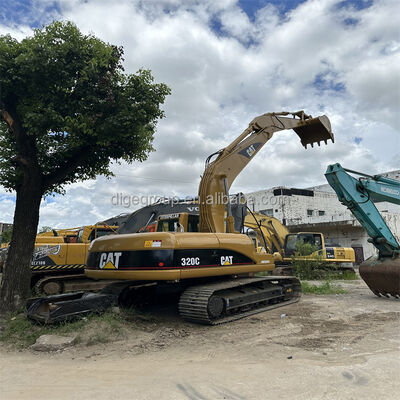 کاوشگر استفاده شده Caterpillar 320C 20t در انبار با بهترین قیمت